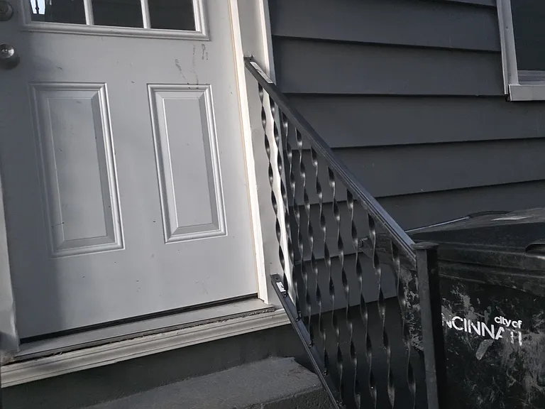 1128 Mansion Ave — Photo 7