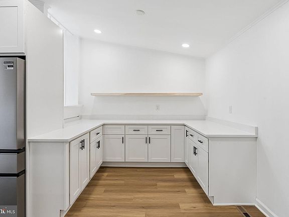 5th image of 4748 Old Court Rd