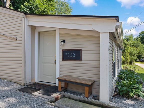 4th image of 194 Buckley Road #130