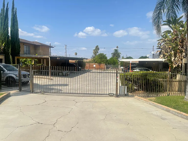1201 Tribune St #C — Photo 14