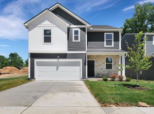 8501 Lysander Dr, Louisville, KY 40214