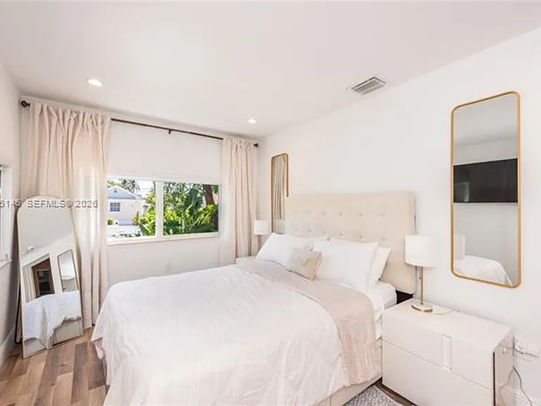 1450 SW 20th Ave #0 — Photo 16