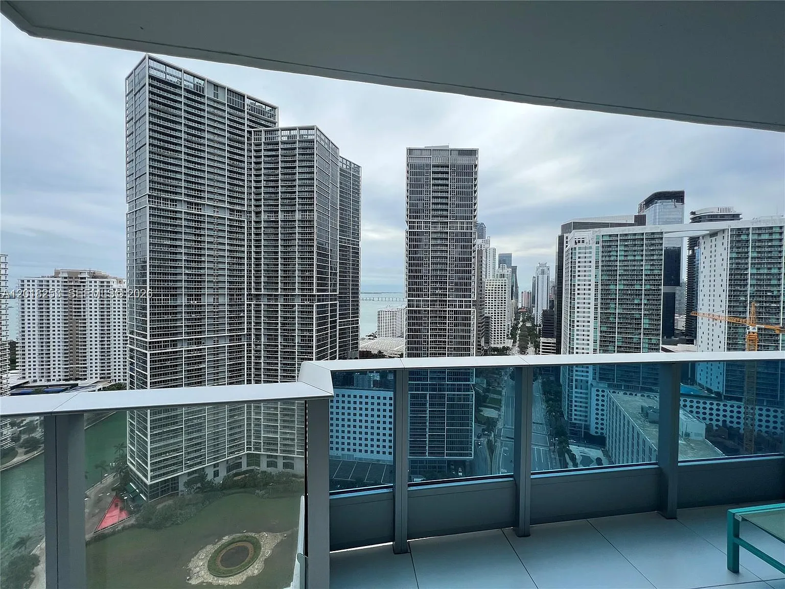 Epic West Condo — Photo 2