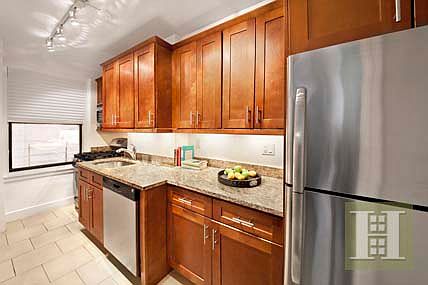 3rd image of 865 1st Ave #6D