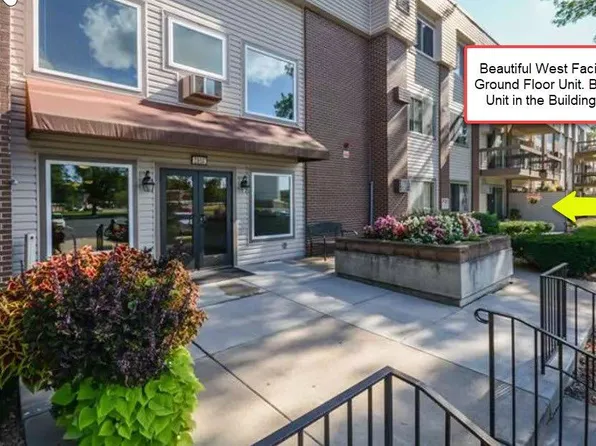 2800 Hillsboro Ave N, New Hope, MN