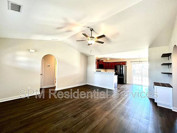 4th image of 4019 Ironstone Ct