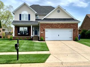 3809 Fieldside Cir, Louisville, KY 40299