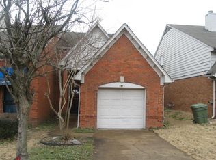 3575 Bishops Gate Dr, Memphis, TN 38115