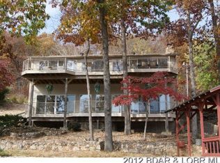 1016 Whippoorwill Ln, Sunrise Beach, MO 65079