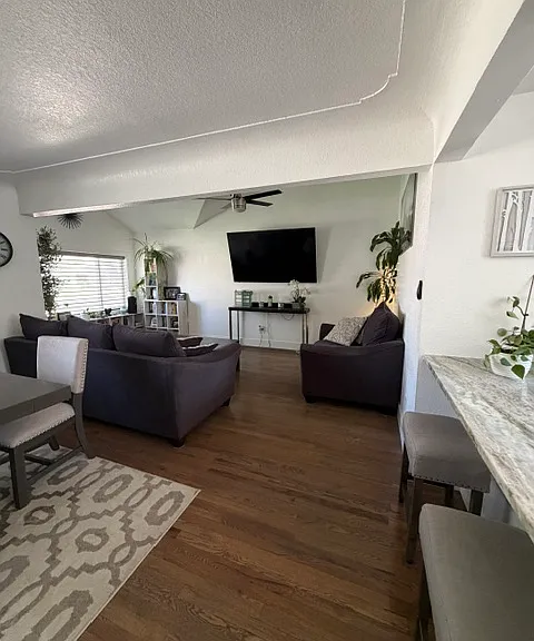 4130 Otis St — Photo 11