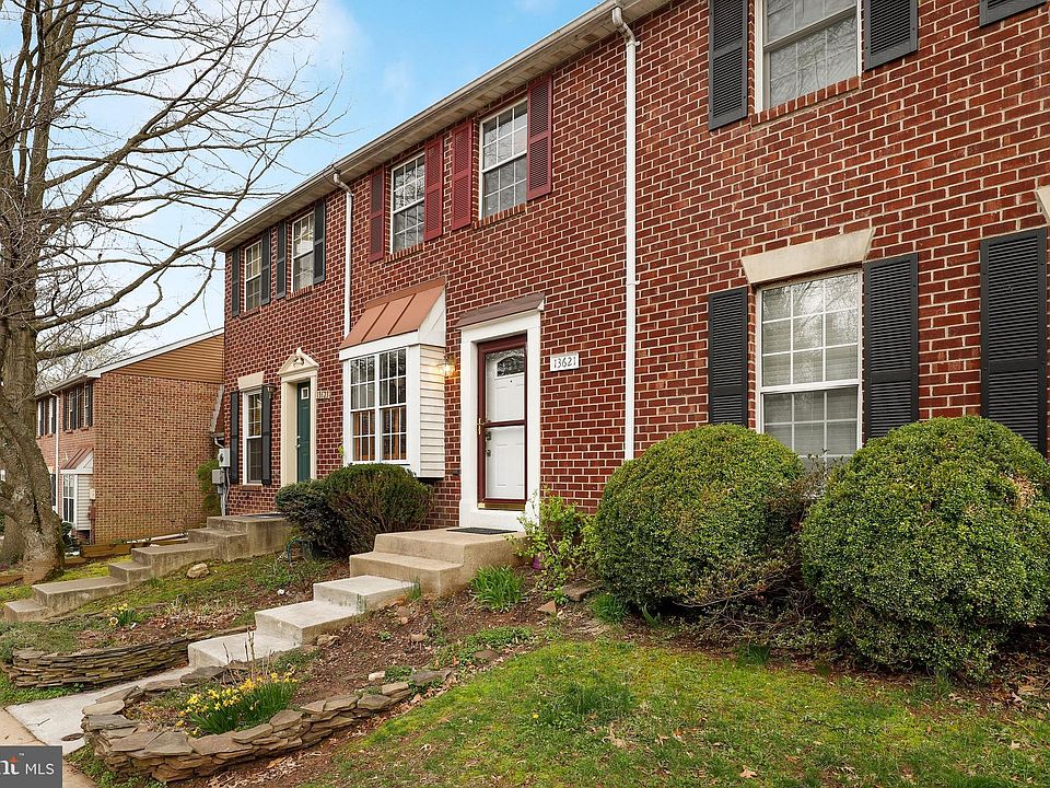 2nd image of 13621 Deerwater Dr #9-G