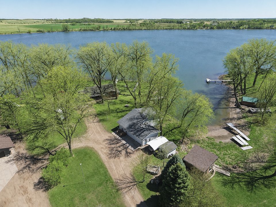 1st image of 2319 Cottonwood Lake Dr