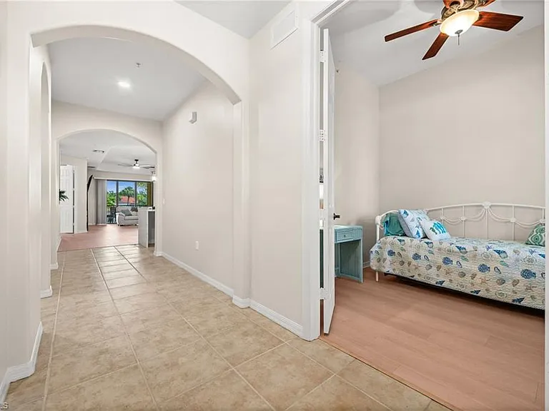 15121 Laguna Dr #102 — Photo 24