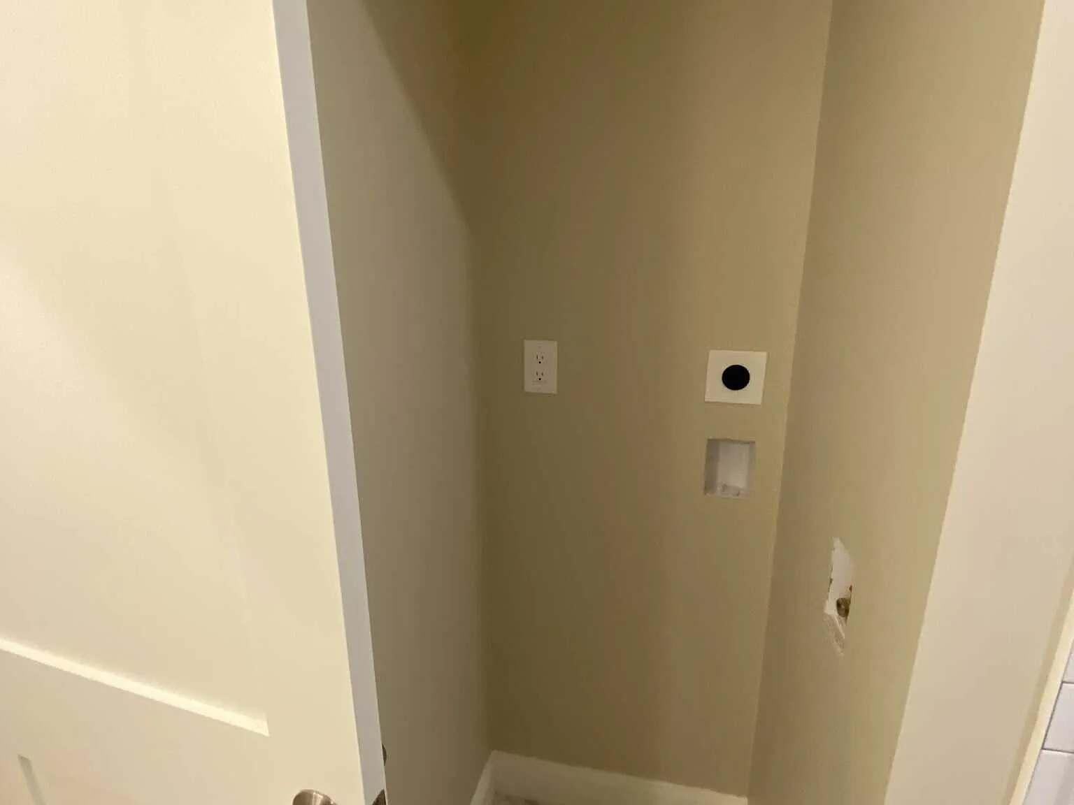 2 bed, $3,600 — Photo 4