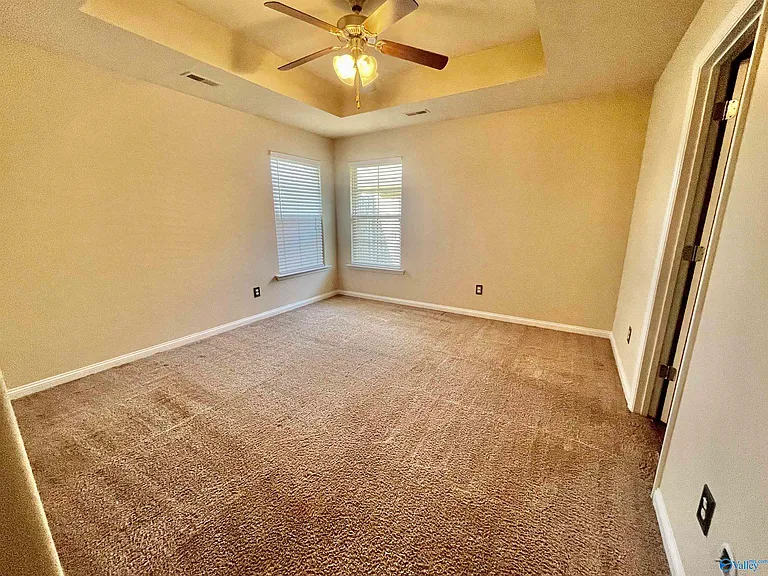 28081 Chasebrook Dr — Photo 19