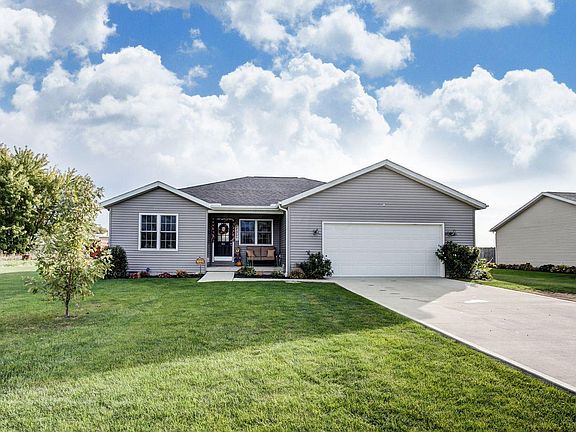 2nd image of 83 Dudley Cir