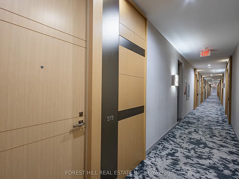 39 Queens Quay E #313 — Photo 20
