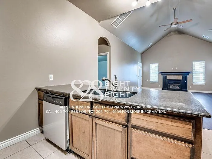 1732 Classen Blvd — Photo 15