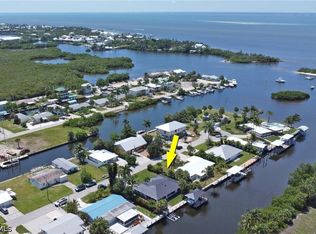 16340 Buccaneer St, Bokeelia, FL 33922