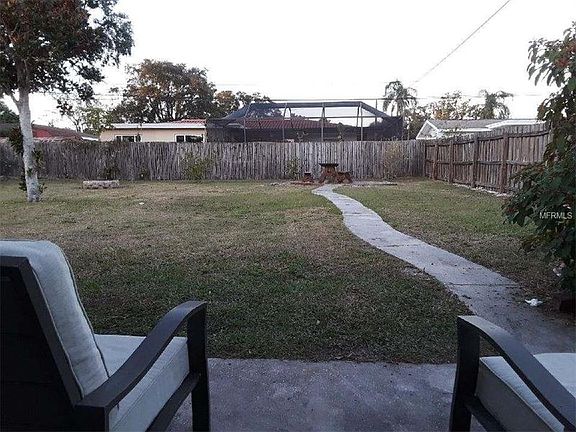 4th image of 2130 Burnice Dr