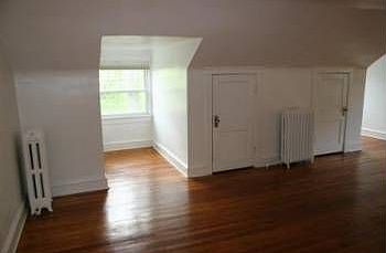 3rd image of 1304 W 50th St APT 3
