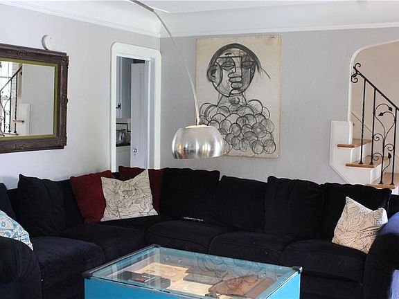 3rd image of 244 Louvaine Dr