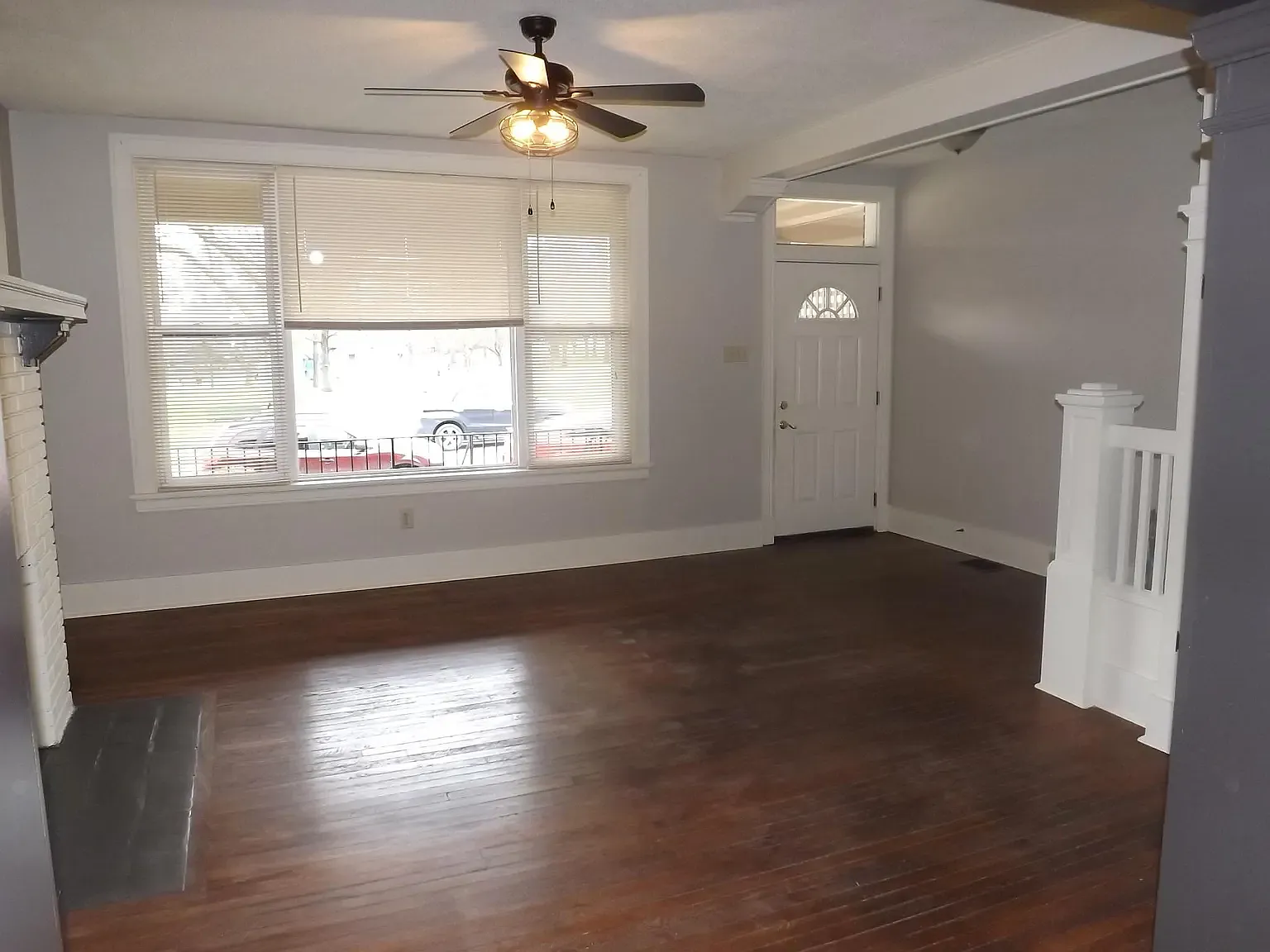 325 N Murtland St — Photo 4