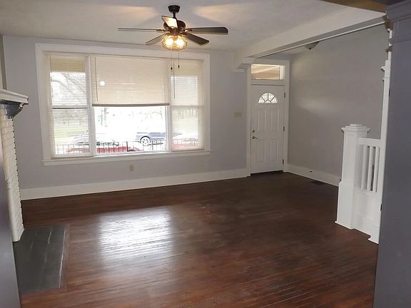 4th image of 325 N Murtland St