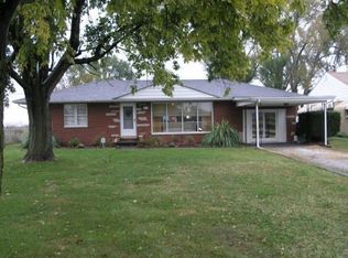1711 Jerome Ln, Cahokia, IL 62206