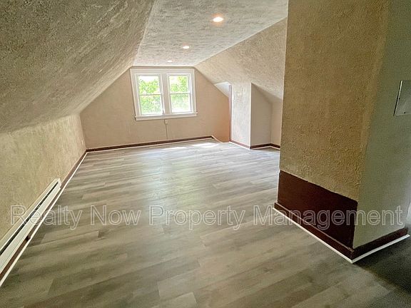 3rd image of 1666 Glenmont Rd Floor 3