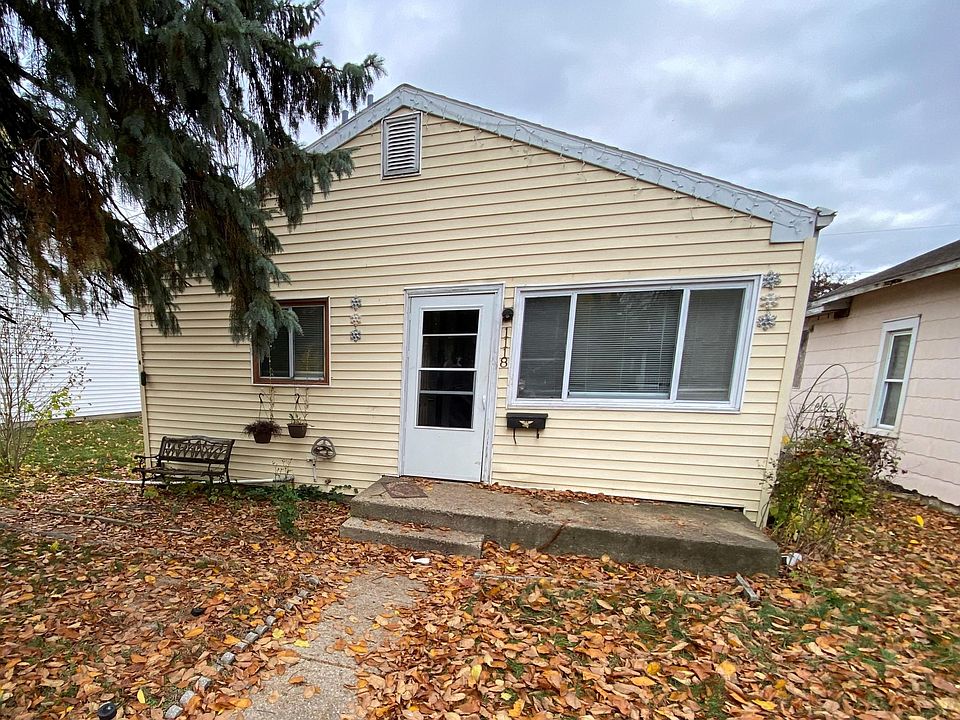 1st image of 1118 Emerson Ave