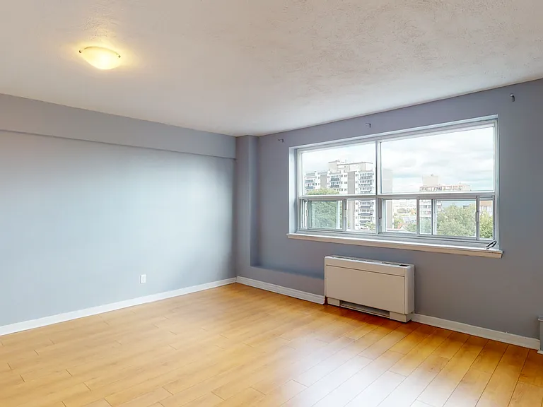 335 Cooper St — Photo 20