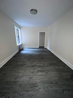 1st image of 618 E 21st St APT B9