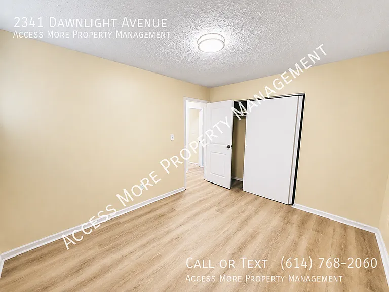 2341 Dawnlight Ave — Photo 13