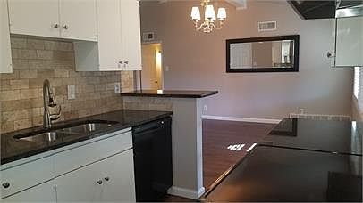 3rd image of 3316 Portlock Dr