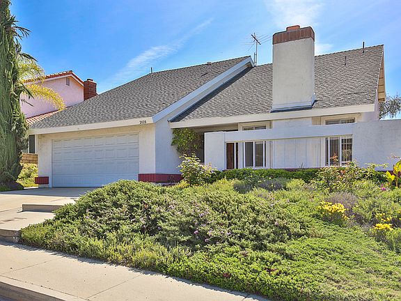 2nd image of 2028 Delores St