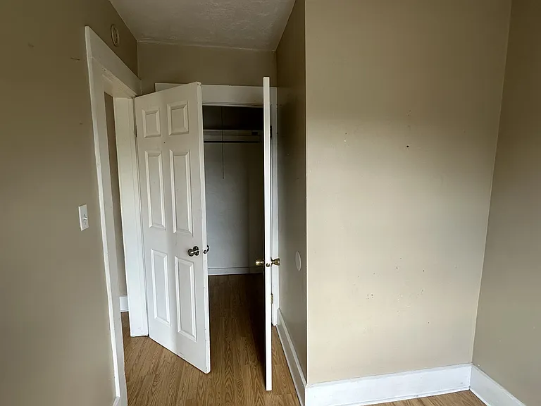 1815 1/2 Fletcher St #2 — Photo 9