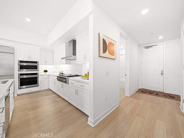 2510 Rivington — Photo 9