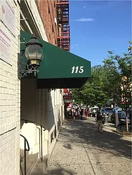 Rented by R New York