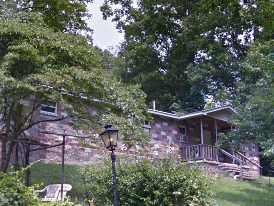 1st image of 59 Houseman Dr