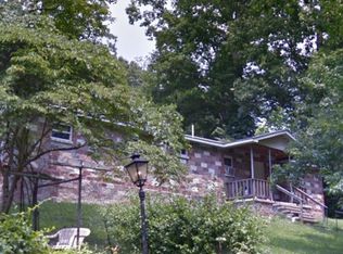 59 Houseman Dr, Dunbar, WV 25064