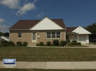 1512 Reed Ave, Manitowoc, WI 54220