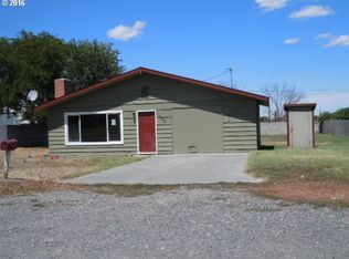 1029 E Juniper Ave, Hermiston, OR 97838