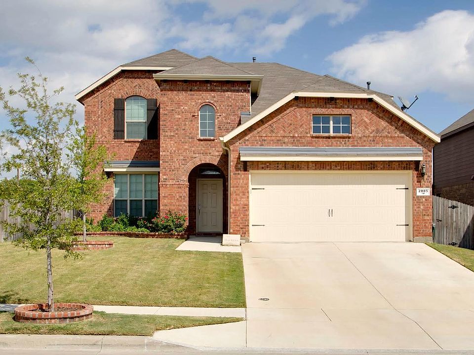 1st image of 2005 Prairie Heights Dr