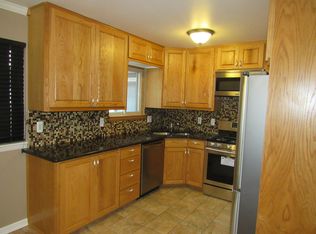 1550 Harrison St, Garden City, MI 48135