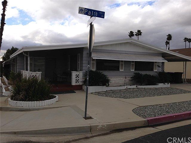 1st image of 985 S Palm Ave