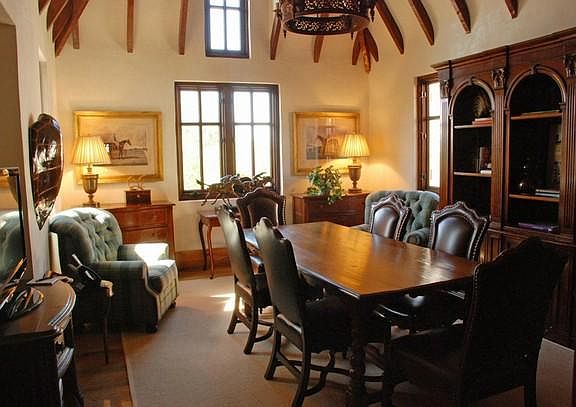 4th image of 270 Bermuda Bay Ln