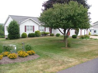 118 Peachwood Dr, Lewisburg, PA 17837