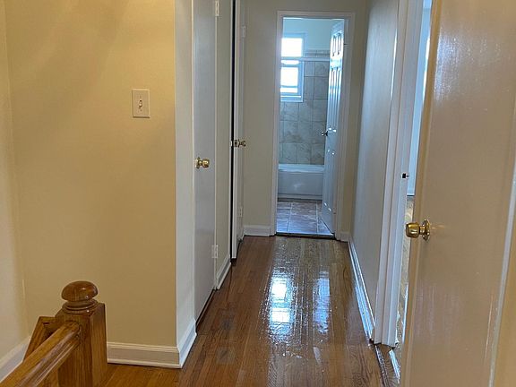 5th image of 1554 Mace Ave #2