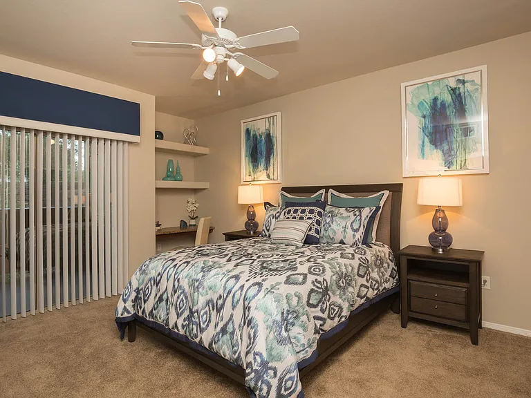 2b2 1182 SQFT 2 Bed 2 Bath